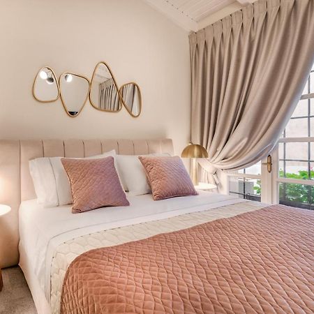 Mavrogenous Luxury Apartments نافبليو المظهر الخارجي الصورة