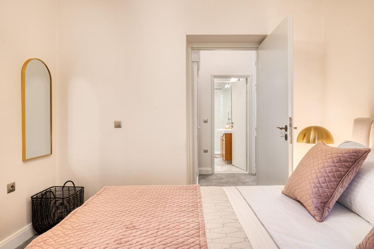 Mavrogenous Luxury Apartments نافبليو المظهر الخارجي الصورة