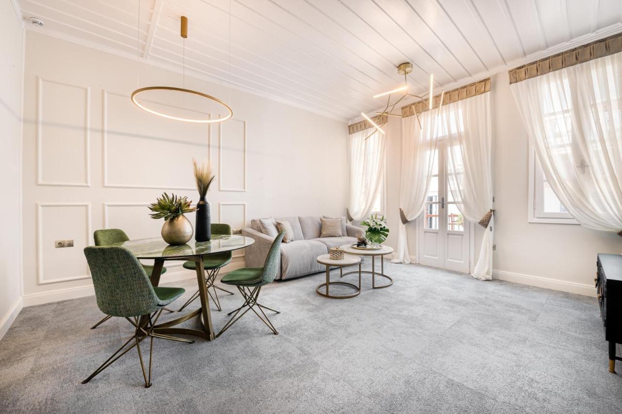 Mavrogenous Luxury Apartments نافبليو المظهر الخارجي الصورة