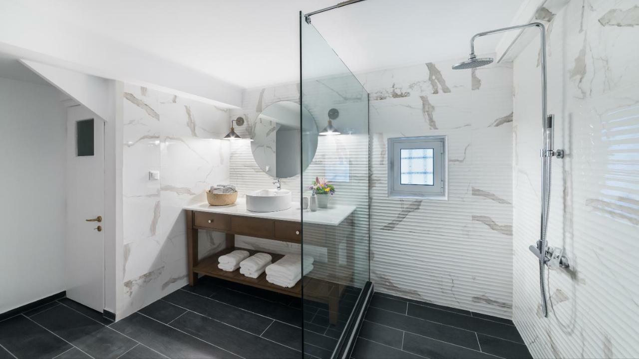Mavrogenous Luxury Apartments نافبليو المظهر الخارجي الصورة